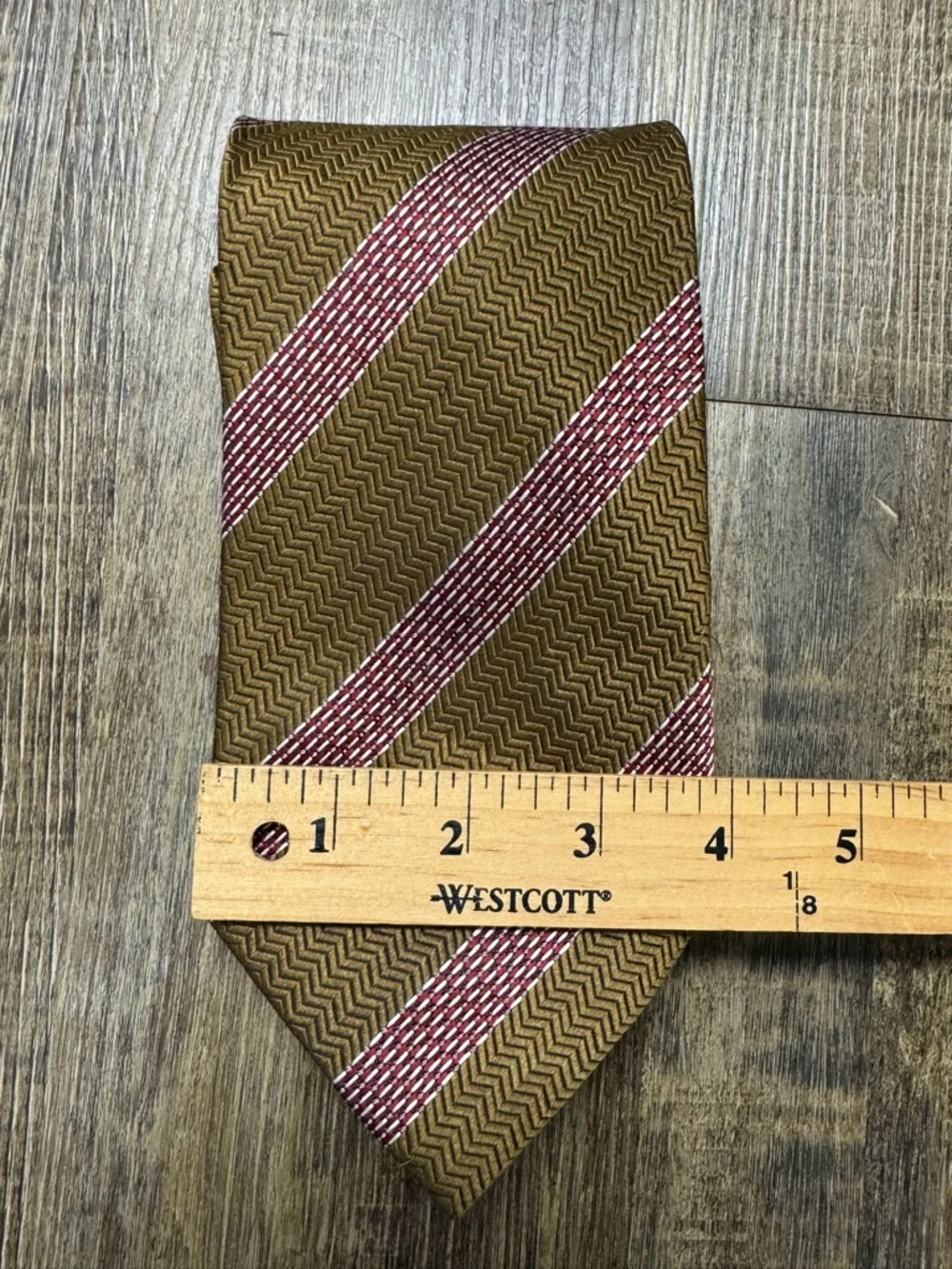 Soprano’s Brown‎ & Pink Striped Men’s Silk Tie